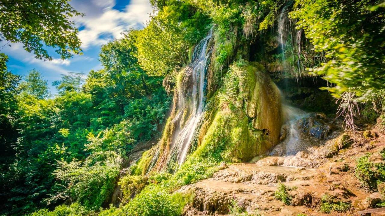 Apartament Iulia Geoagiu Băi Exteriér fotografie